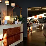 Sereno 3* سيستري ليفانتي