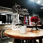 فندق Sereno