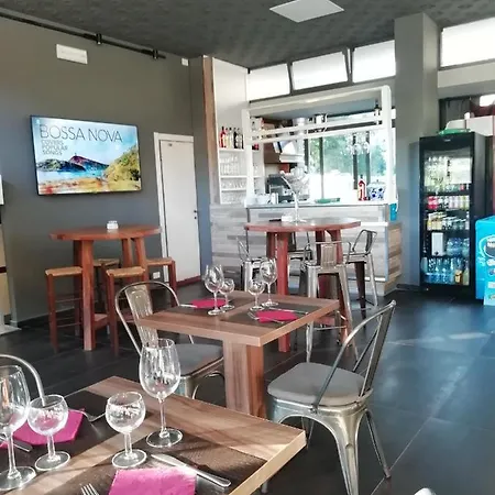 色力诺酒店 3* 东塞斯特里